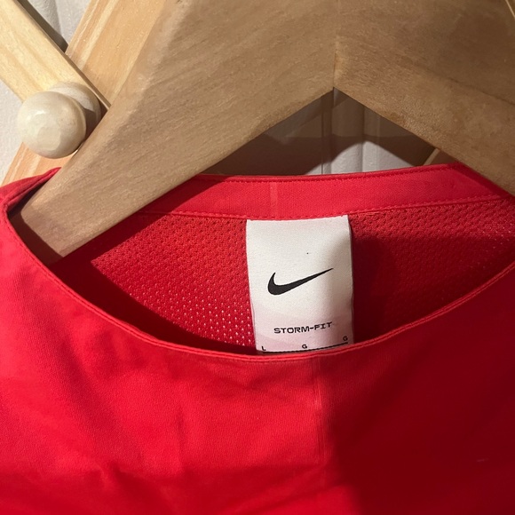 Nike storm fit golf pullover - Picture 2 of 5